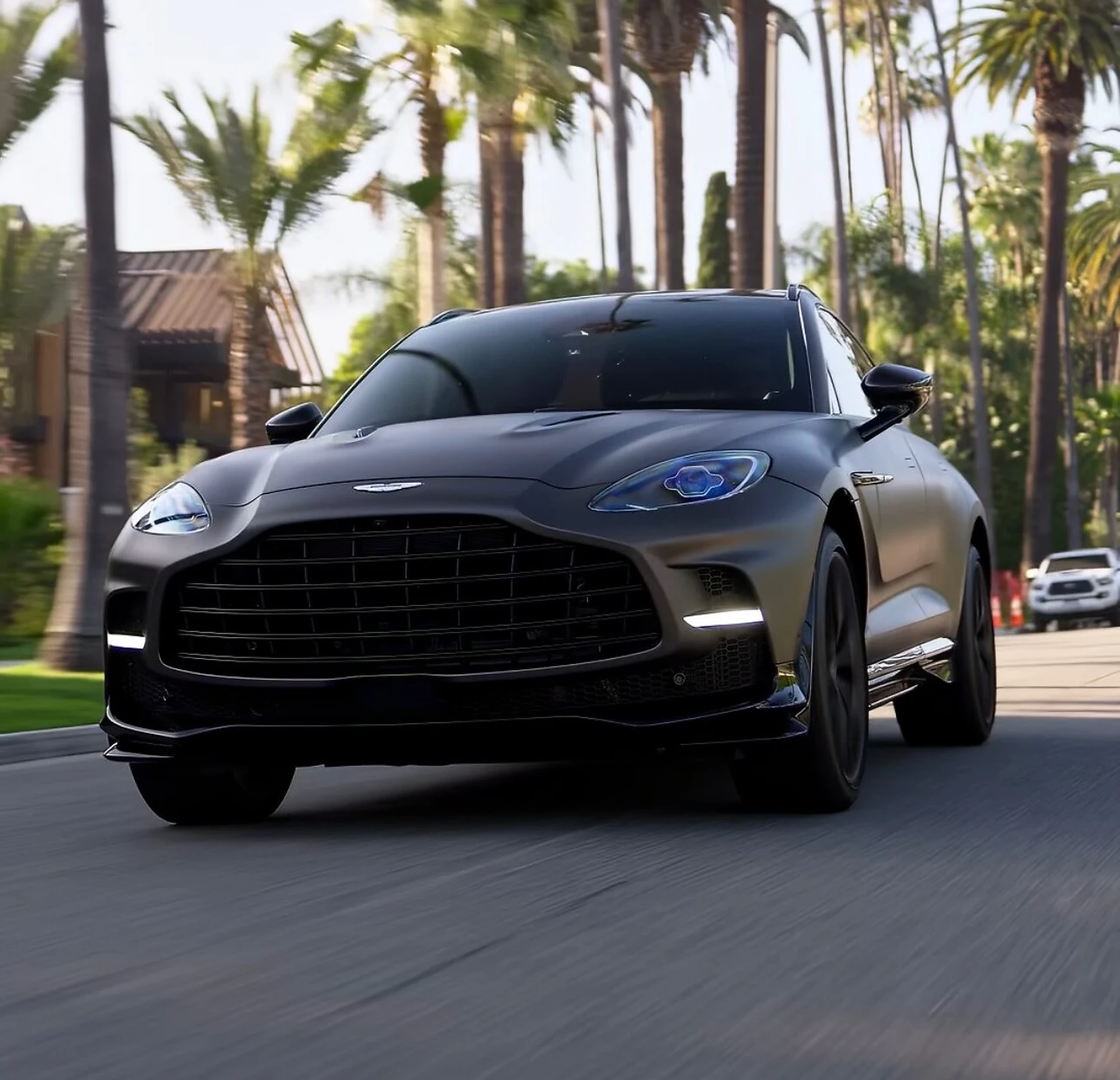 Aston Martin DBX 707 Año por confirmar representative rental image
