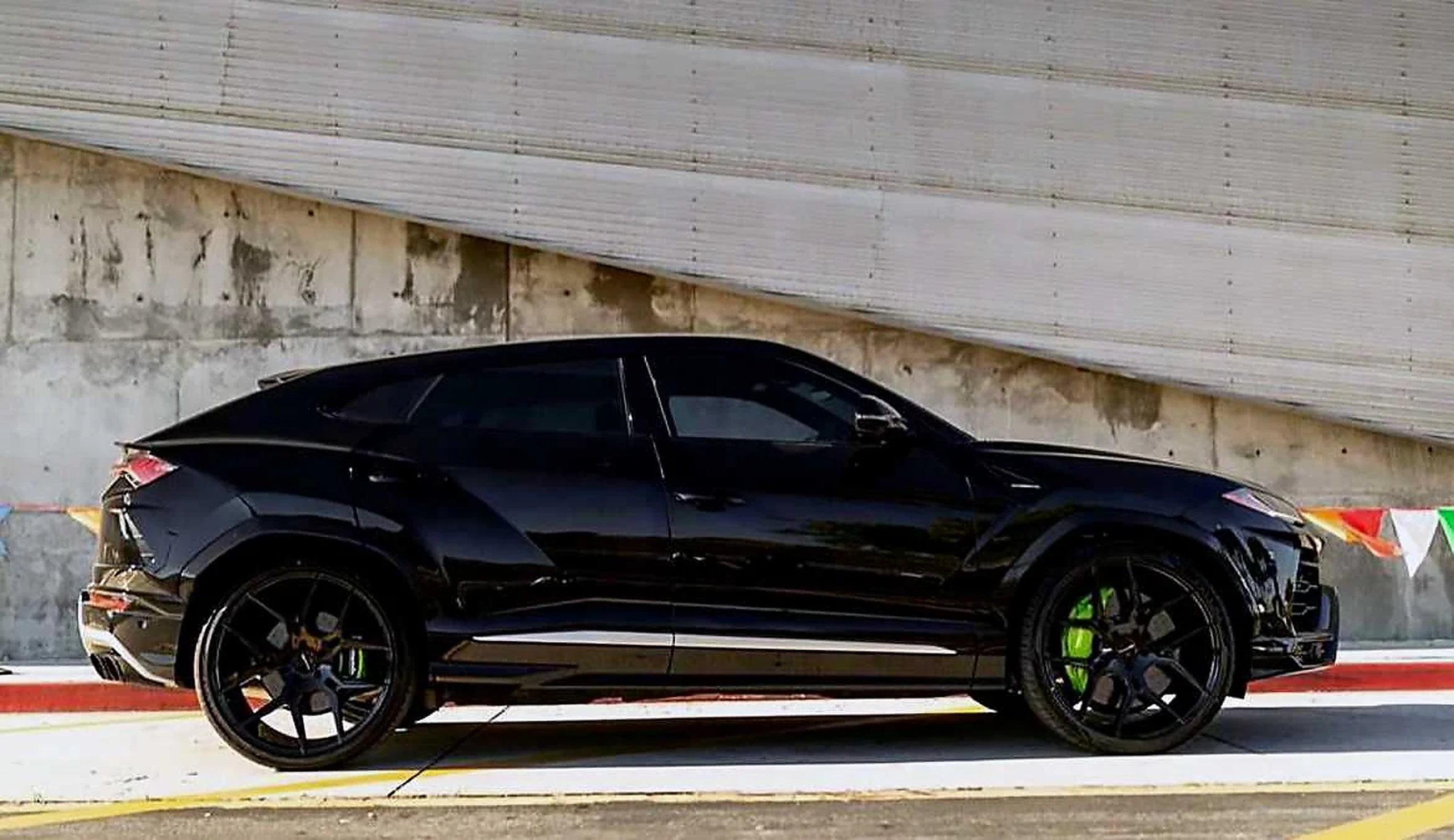 Lamborghini Urus Año por confirmar representative rental image