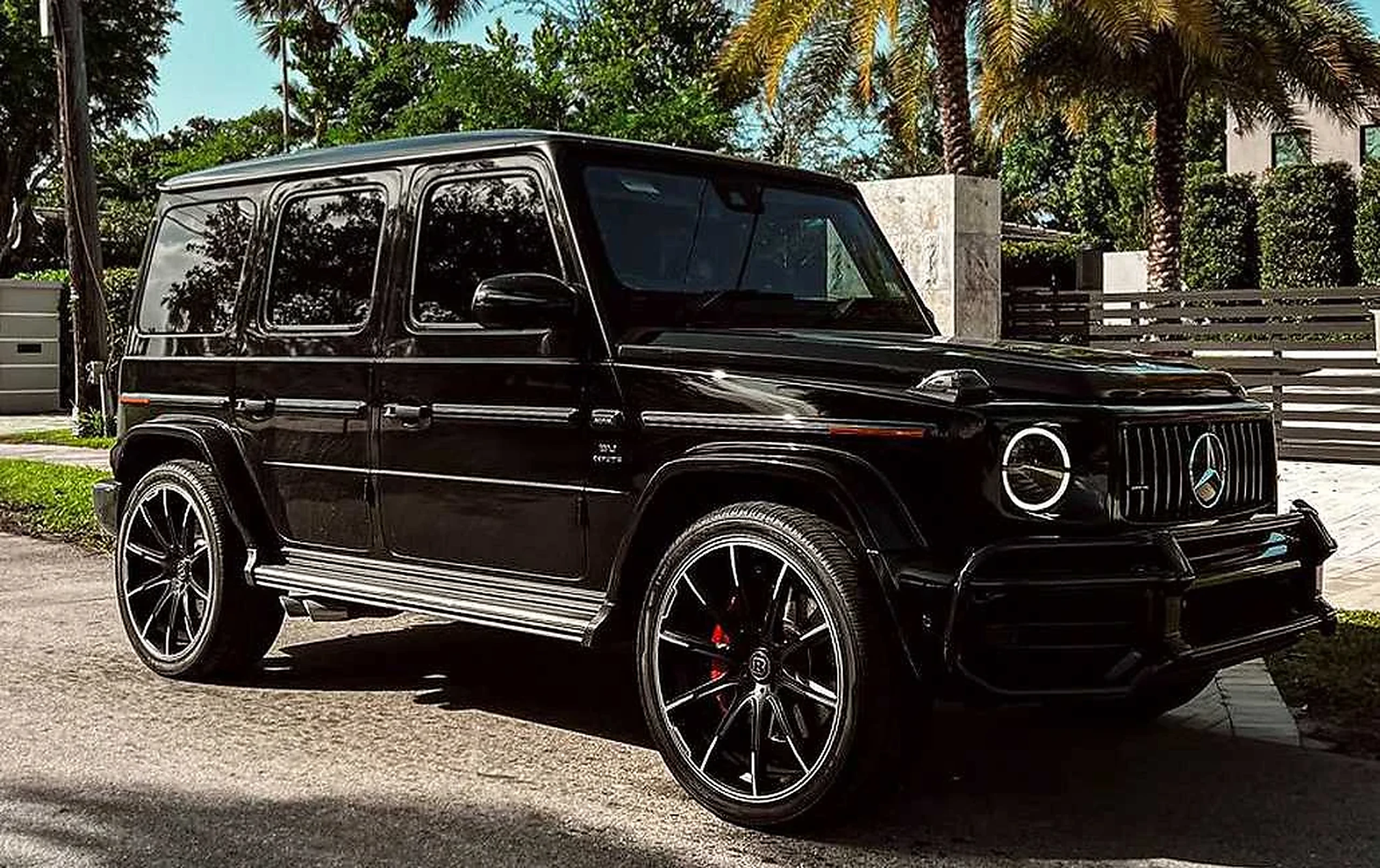 Mercedes-AMG G 63 Año por confirmar representative rental image