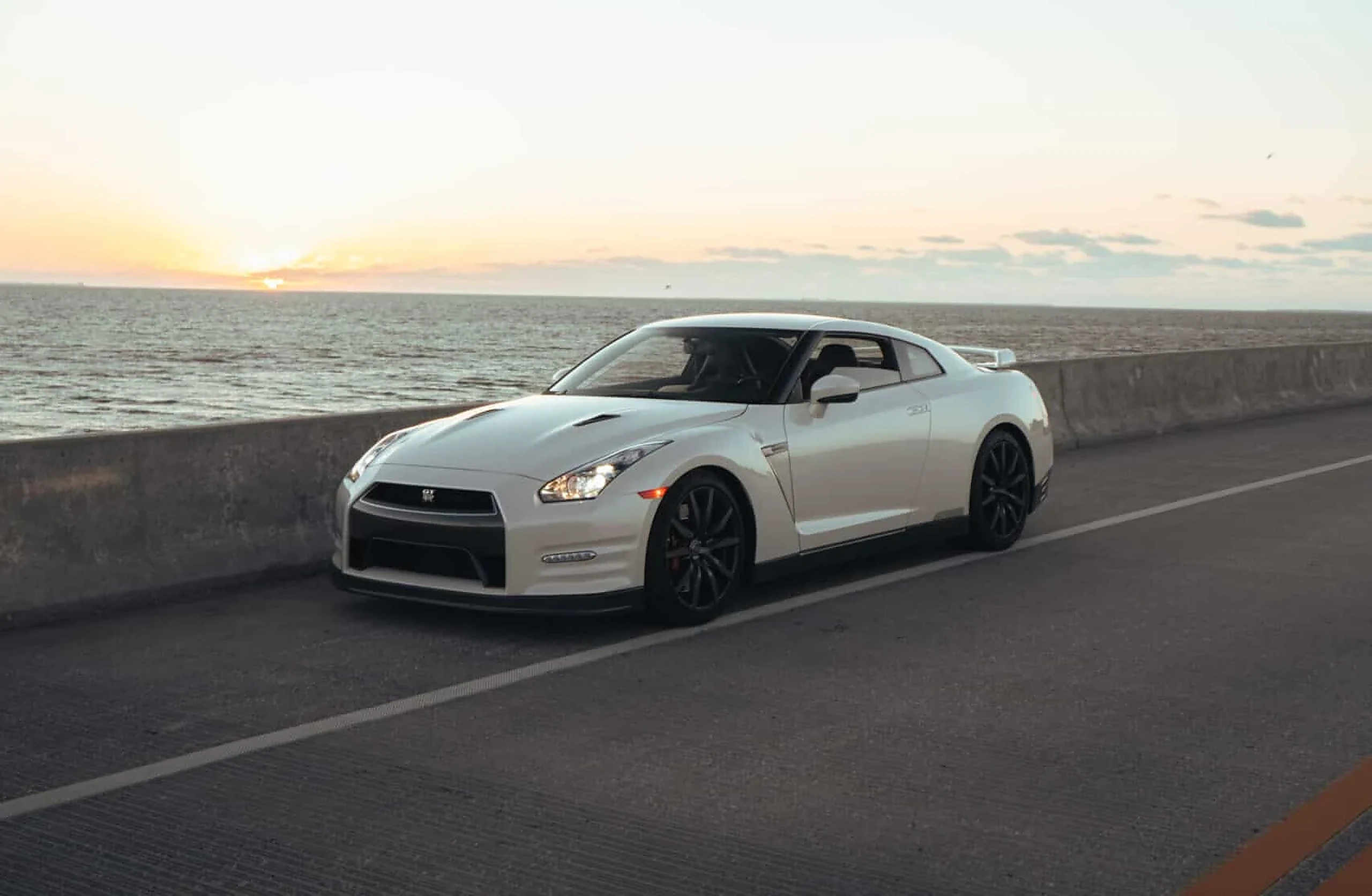 Nissan GT-R Año por confirmar representative rental image